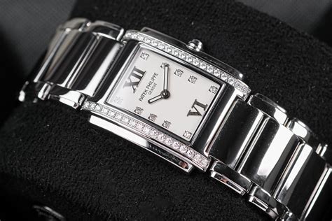 Patek Philippe Twenty~4 aus 750 Weißgold Factory Diamanten.